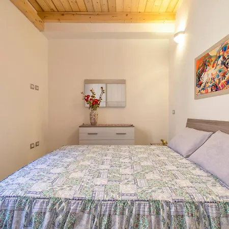 Дом отдыха Grazioso Bilocale La Casa Di Nonna *