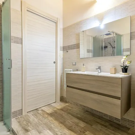 Grazioso Bilocale La Casa Di Nonna Tatil Evi